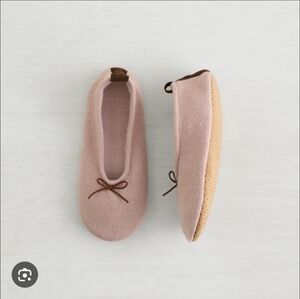 NEW Lemon Elegant Pink Wool Women's Ballet Slippers Size‎ 5-7